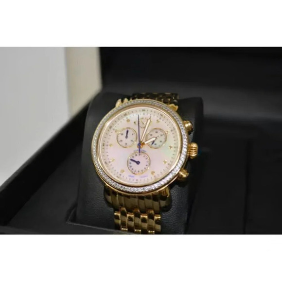 GV2 WATCH MARSALA LIMTED EDITION LUXURY WATCH - Picture 2 of 5